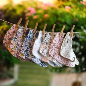 Bavoir bandana bébé uni et imprimé